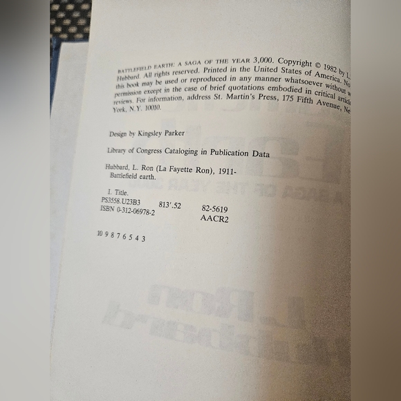 Battlefield earth Saga of the Year 3000 by L Ron Hubbard HC 1982 - Picture 2 of 4